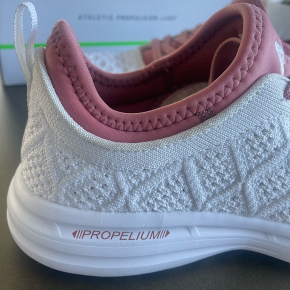 APL Techloom Phantom Sneakers Women’s 8 - Picture 8 of 11